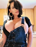 м.  Купчино,  Готовлюсь,  убираюсь.  Приезжай ко мне в гости и мы устроим настоящий секс-марафон! ...