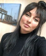 Предложение от состоятельной дамы:  финансовая независимость для молодого мужчины.  Ищу того,  кто готов к серьезным отношениям,  наполненным заботой и уважением.  
Ссылка в Telegram:  @MilfaPuta ...