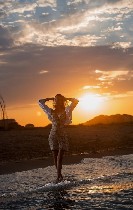 Красивая,  молодая,  стройная девушка ищет мужчину от 35 лет для
секса без обязательств.  Напиши мне,  все подробности обсудим. ...