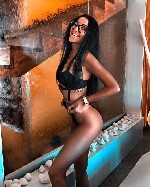 Шаловливая,  горячая развратница ждет тебя! Дыхание страсти опалит твой разум,  ты позабудешь обо всем в моих объятиях! Подарю безграничное море удовольствия,  ты утонешь в откровенной нежности моих ч ...