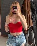 Ищу доброго,  спокойного мужчину от 35-ти лет.  Чистоплотность и
конфиденциальность обязательны.  В личную жизнь не вмешиваюсь.  О
себе:  симпатичная девушка стройного телосложения с легким
характе ...