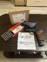Продам МР-80-13Т *45 Rubber.  Цена 10000 р.  
Комплектация.  пистолет с 1 обоймой+кожаная кобура+коробка с документами + 32 патрона. ...