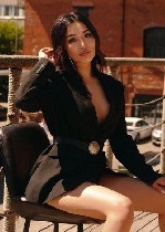 занежу… Приходи,  мой хороший,  я так соскучилась по твоим рукам,  по твоему теплу… Буду ждать тебя с трепетом,  с нетерпением,  чтобы окутать нежностью,  подарить тебе все свои ласки.  Я знаю,  как р ...