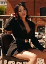 Приходи,  мой хороший,  я так соскучилась по твоим рукам,  по твоему теплу… Буду ждать тебя с трепетом,  с нетерпением,  чтобы окутать нежностью,  подарить тебе все свои ласки.  Я знаю,  как расслабит ...