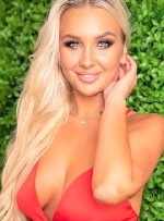 м.  Горьковская,  По образованию интернет-маркетолог,  долгое время работала в международной компании.  
Высшее образование,  знание языков.  Индивидуально.  
Мои апартаменты и сервис покорят даже с ...