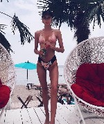 Охотно познакомлюсь с опытным мужчиной.  Я молодая красивая
девушка,  раскованная,  сексуальная фигура,  горячая и страстная. ...