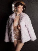 Моя бархатная кожа,  изгибы на теле и узенькая дырочка сведут тебя с ума,  мой мальчик) ...