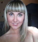 Эй,  сладенький пупсик,  тебя возбуждает моё кокетливое личико? У меня есть всё:  красивые тонкие трусики,  красивый лифчик,  большие сиськи с чувствительными мокрыми сосками,  мокрая киска,  возбужда ...