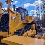 Продаю бульдозер CAT D9R в отличном техническом состоянии 2003 года выпуска.  
На бульдозере проведена полная диагностика всех узлов и агрегатов с заменой на новые.  Полностью готов к работе.  
Уста ...