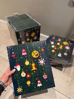 В наличии уникальные рождественские адвент-календари с конфетами из Европы IKEA VINTERSAGA ,  сроки до 03.26 

В каждом окошке находится разная конфета ,  а также 2 карты из ИКЕА 

Идеальный подар ...