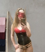 Приглашаю в гости на Эро-массаж в обнажённом виде,  
до полного Вашего расслабления.  

Лингам,  
Дрочка между сисек с окончанием,  ласки груди

Сеанс 3500.  

Возможны Доп услуги.  

Сделаю ...