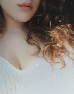 Стройная красотка без вредных привычек,  чистоплотная готова
встретиться с сильным и надежным мужчиной для страстного секса.  
Пишите ...