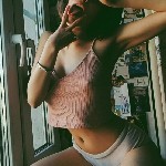 Тысячи мурашек по телу напоминают о голоде чувств.  Скорее,  найди меня!
Пишите в телеграмм @MilfaPuta но по факту встречи.  Просто перепиской не занимаюсь ...