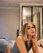 Привет😘всем я😍 вика люблю ласки нежности и жарких наче люблю 😍😍сладкое 💋Красной вино званити 💋💋 в любое время суток час одыха стоит 3000 два💋💋 чеса стоит 6000 ночь стоит 15000 жду вас и вашего огня бу ...