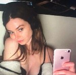 Сексуальная,  темпераментная,  раскованная девушка.  Проведу
незабываемое время с нежным и ласковым мужчиной. ...