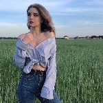 Я конечно не волшебница и колдовать не умею,  но доставлю тебе такое удовольствие,  что ты подумаешь,  что попал в сказку.  А ты в неё и правда попадешь,  это я обещаю и гарантирую.  Сможешь укротить  ...