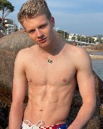 Если тебе скучно и хочется провести вечер в приятной компании – напиши мне.  
Я красивая,  ухоженная,  люблю внимание и приятное общение.  
Не коммерция,  но уважаю мужчин,  которые ценят женскую кр ...