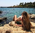 Ищу мужчину 35+ для тёплых,  страстных встреч.  Только искренность и
удовольствие.  Пиши,  если хочешь ярких эмоций ...