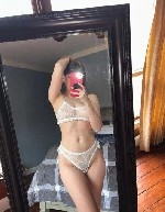 Приает работаю на аппартаменты и на выезд смотря как вам удобно ...