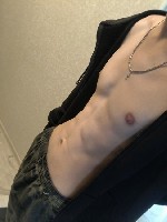 Ищу девушку для встреч,  интересует любой возраст и любой степени развратности.  
Я студент,  без опыта,  хочу попробовать куни и не только,  высокий.  Если хочешь могу переехать к тебе) ...