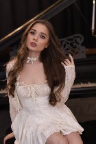 Привет всем я Настя мне 🥰24🥰🥰года молодая красивая элитная девочка люблю ласки нежности заниматься 😍😍😍😍любовью 1 час отдыха будет стоить 3.500 два часа отдыха будет стоить 7.000 ночь отдыха будет стои ...