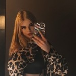 Здравствуйте мальчики работы пишите звоните telegram WhatsApp принимаю у себя а также на выезд ...