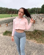 Давай знакомиться для встречи в реале если вы адекватны .  На втором фото мои контакты.  Реал не за деньги я не проститутка.  куни люблю ...