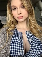 Я Виктория знакомлюсь для встречи.  Реал не за деньги а для взаимного удовольствия.  На втором фото написала свои контакты.  попочка орешек ...