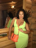 Ищу постоянного партнера для нечастых встреч,  парня или девушку.  Готова помогать материально,  возможно с проживанием,  помогу с переездом.  
От вас требуется:  возраст 20-57 лет,  приятная внешнос ...