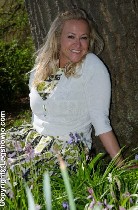 приглашу к себе в постель порядочного мужчину.  классика 2500.  метро технологический институт.  +7931-320-72-42.  дополнительные услуги обсудим. ...