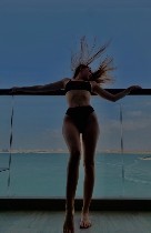 Крайне сексуальная,  обворожительная девушка скоротает вечерок с
симпатичным,  адекватным,  ухоженным мужчиной.  Не ищу отношений,  
хочу встретиться для секса ...