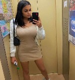 Эта юная секс-бомба – коктейль из свежести и разврата:  упругое тело,  будто только что с подиума,  с нежной кожей,  что просит прикосновений,  круглая попка,  от которой взгляд не оторвать,  и дерзки ...