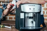 Кофемашина — это устройство,  без которого не смогут жить ценители вкусного и высококачественного кофе,  но даже надежная техника нуждается в регулярном ремонте и обслуживании.  Если наблюдается неста ...