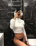 Приглашаю тебя на вечер,  полный чувственных ласк и нежности.  Мои прикосновения будут наполнены страстью и удовольствием,  разжигая в тебе огонь желания.  Позволь мне показать тебе,  что такое истинн ...