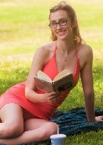 м.  Московские ворота,  Я постараюсь сделать все,  чтобы на себе ощутил не только мою похоть,  
но и желание удовлетворять тебя до предела.  Для меня нет никаких интимных запретов,  
я самая настоящ ...