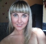 Я жду тебя в любое время суток.  Знаю,  ты хочешь со мной кончить на мои блядские сисечки,  начав с мокрых поцелуев,  которые заводят меня и заставляют мою кисоньку мокнуть ещё сильнее.  Ты даже не пр ...