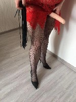 Взрослая веселая дама поделится с вами отличным настроениме,  зарядом бодрости,  здоровья и одухотворения! Любителей моделей - не ко мне.  Я подойду тем,  кто любит простых душевных теток и интересных ...