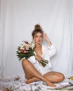 Милая,  сексуальная жду в гости адекватного мужчину.  .  .89611482144 Оля ...