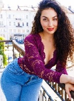 м.  Ленинский проспект,  Скажи,  что мне одеть для тебя,  и твой член встанет при первом взгляде на мою роскошную фигуру. ...