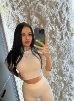 Привет,  ребята,  работаю 24/7 все ,  услуги включены кроме золотого дождя работаю с по друшками,  час 3500,  два часа стоит.  7000.  Три часа 10500,  ночь 19000 также принимаю ко мне также смогу прие ...