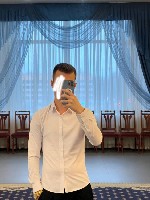 Про меня:  24/177/74,  аккуратный,  адекватный,  короткостриженный,  чистоплотный,  ухоженный.  Я про спонтанность и эмоции,  ценю честность и взаимное удовольствие,  готовить умею плохо,  зато знаю,  ...