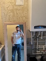 Рост 180
Вес 80
Цвет глаз серые
Накаченный 
Умею и люблю доставлять удовольствие)
18см ...