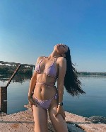 Творческая и спортивная девушка.  Хочу найти хорошего и приятного мужчину для совместного время-провождения) Ухоженная) ...