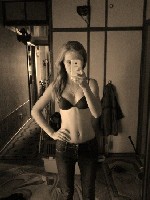 Продаю свою коллекцию анальной мастурбации большими предметами (их фото прилагается),  
снято уже более 70 видео и 900 фото (не дорого),  видео со стонами,  лицом.  Для любителей фетиша видео облизыв ...