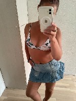 Симпатичная раскрепощенная девушка!! Стройная,  фигурка отличная! Разденусь для вас.  ВИРТ.  по видеозвонку или горячая переписка с фото.  
А также предлагаю мои горячие эро фото и видео сюжеты разны ...