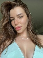 Милая,  чистенькая,  всегда с хорошим настроением и искренней улыбкой 💋
Люблю делать этот мир теплее — начиная с твоего настроения 🥰

✨ Ухоженная внешность,  мягкая кожа,  аккуратный маникюр,  женс ...