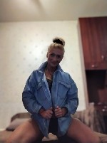 Ухоженная Леди,  приглашает на приятный досуг,  адекватного,  порядочного мужчину СЛАВЯНСКОЙ ВНЕШНОСТИ.  
Час классики 4000.  
НЕ САЛОН!!!
Мужчин в алкогольном или наркотическом опьянении прошу зря ...