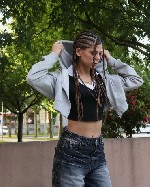 Мечтаешь о чем-то особенном? Я - томная фея,  готовая погрузить тебя в мир сладких грез.  Мягкие формы,  нежные прикосновения и томные взгляды - со мной ты забудешь обо всем на свете.  Позвони,  и я и ...