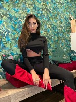 Я обожаю интимные встречи и все,  что с ними связано! 💋✨

Во мне гармонично сочетаются сексуальность,  очарование и немного озорства.  😇💖

Я могу быть как страстной любовницей,  так и верным друго ...