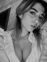 Познакомлюсь с русским,  адекватным,  от 35 лет для встреч 1-2
раза в неделю на моей территории,  Без вмешательства в личную
жизнь к друг другу. ...